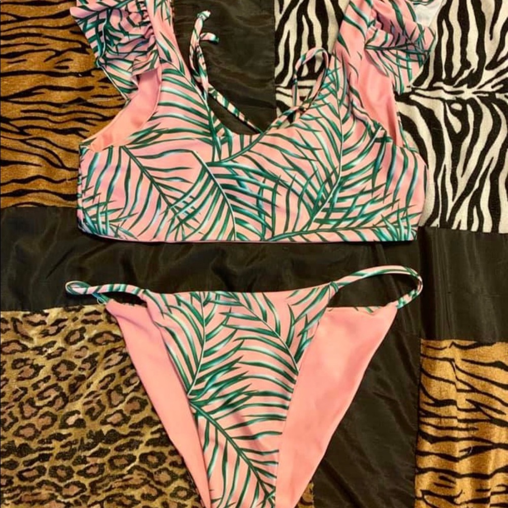 Women’s Pink palm tree bathing suit